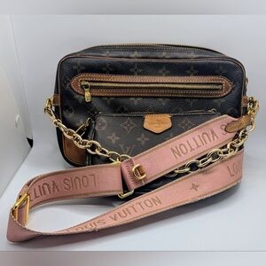 NWOT Louis Vuitton Stacked Pouchette Monogram Crossbody Bag w Coin Purse